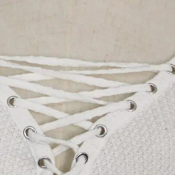 MAURICES Striped Lace Up Long Sleeve Knit Top! Size XXL - Picture 6 of 11